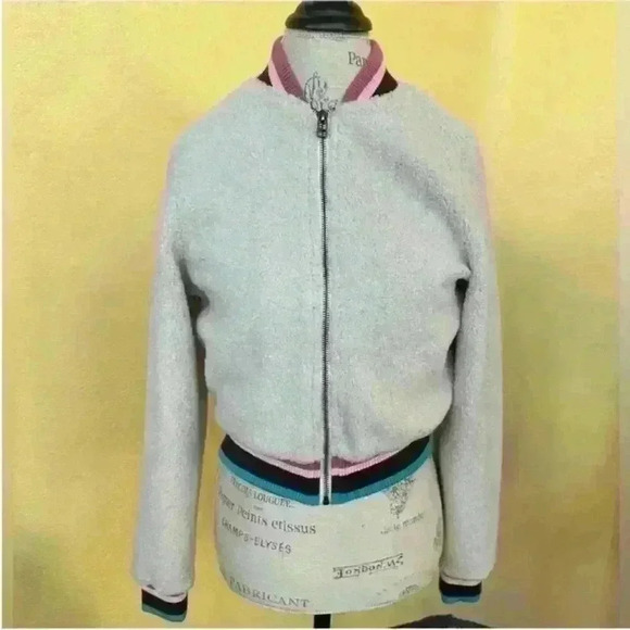 Spiritual Gangster " Trust The Universe" Sherpa
Bomber Jacket Women's Small NWOT - Picture 8 of 13